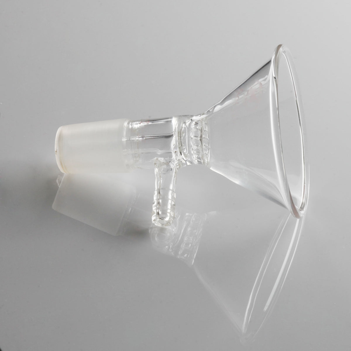 Filter funnel with fritted disc