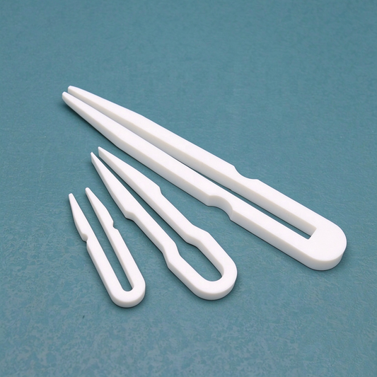 PTFE tweezers/forceps with grip