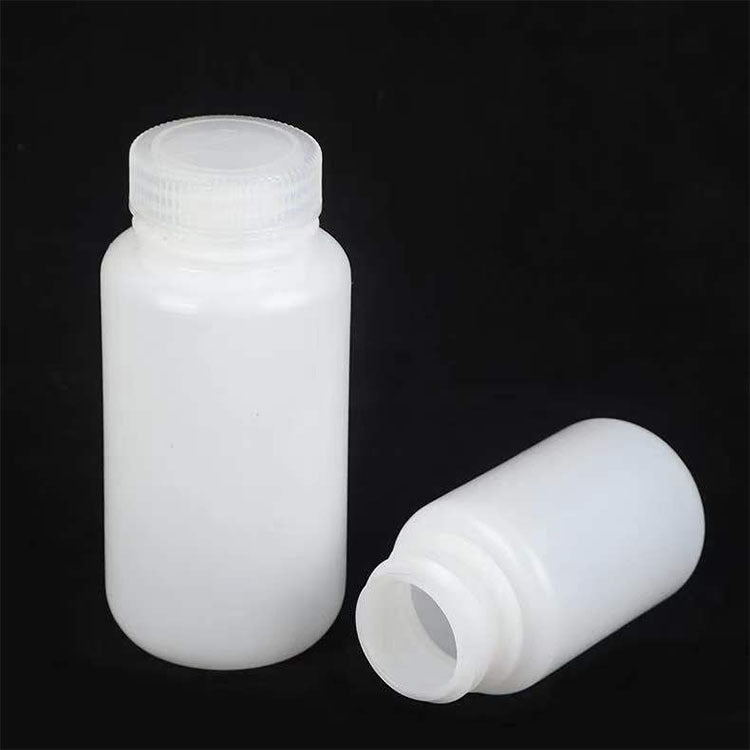 Small-mouth plastic reagent bottle with inner cover