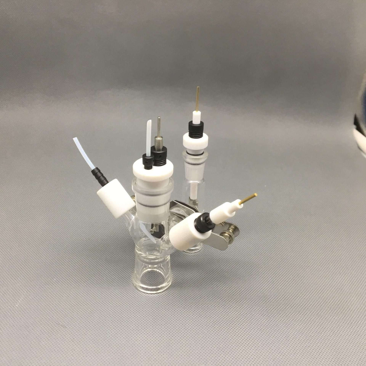 5-Hole Dual Chamber H-Cell Membrane Low Volume Electrochemical Reactor