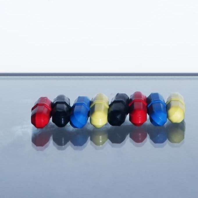 Colored magnetic spinbar with center ring, size 8 x 25 mm