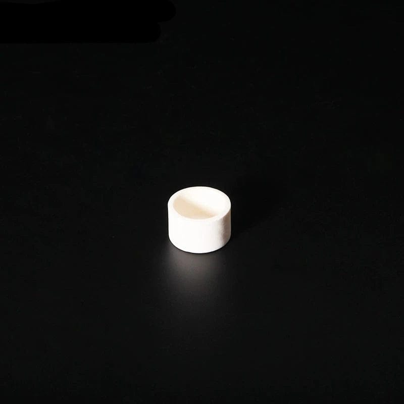 Cylindrical alundum crucible, capacity 5 to 1.000 ml