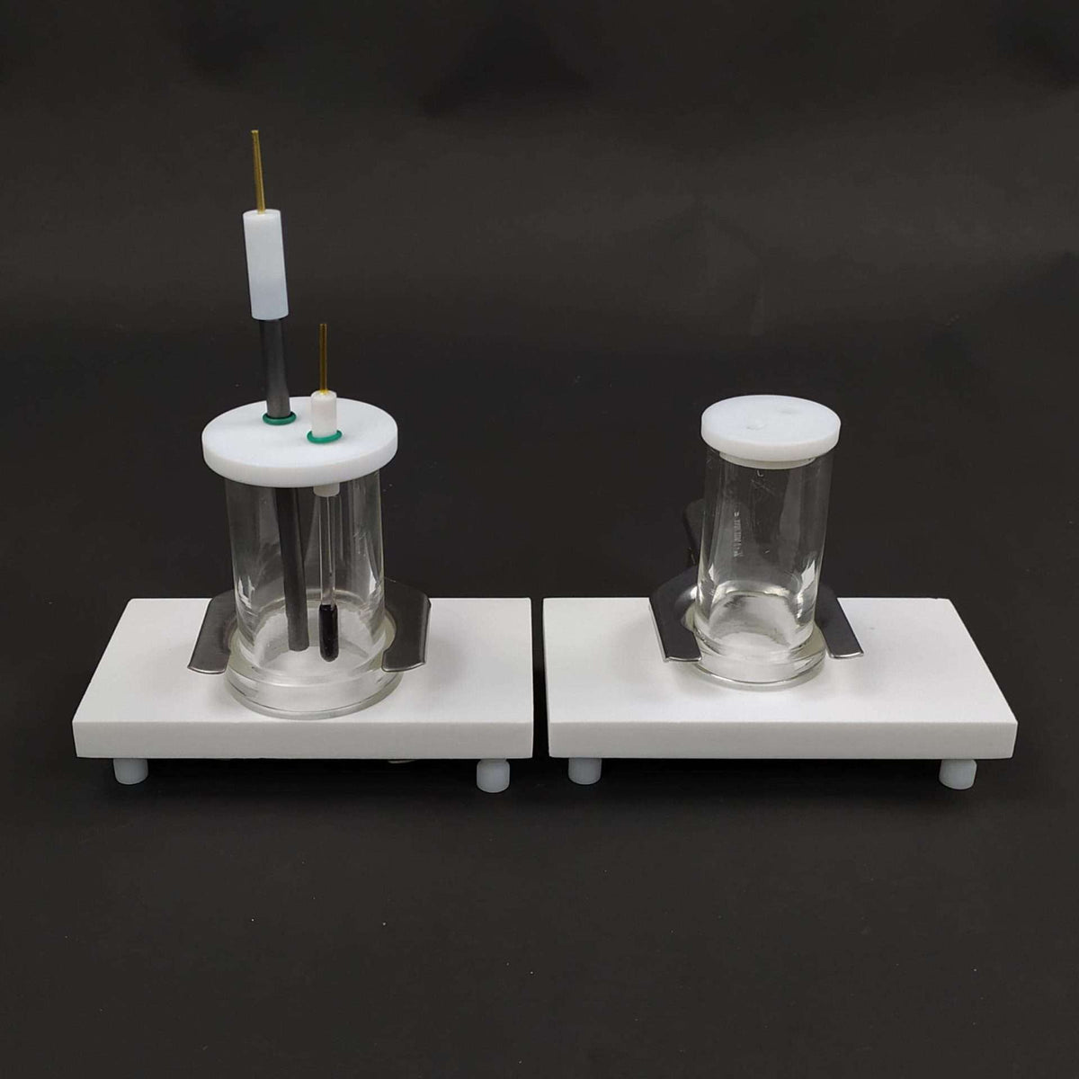 Electrochemical cell for evaluation of coatings