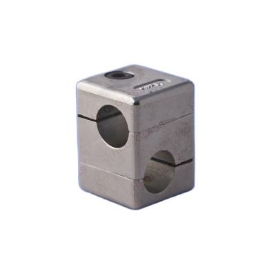 Square cross clamp