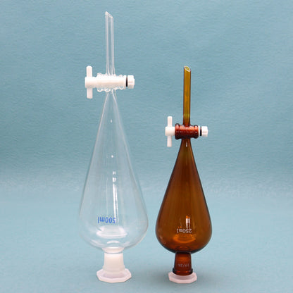 Glass pear-shaped separatory funnel