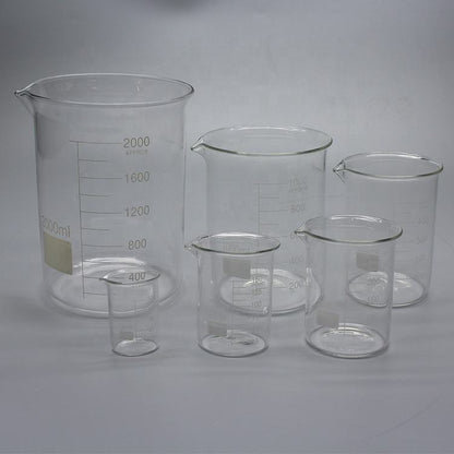 Low-form borosilicate glass beaker