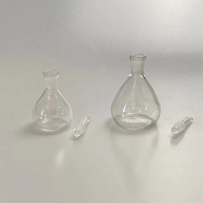 Glass specific gravity bottle / soil pycnometer