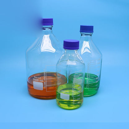 GL45 borosilicate glass reagent/media bottle with blue screw cap