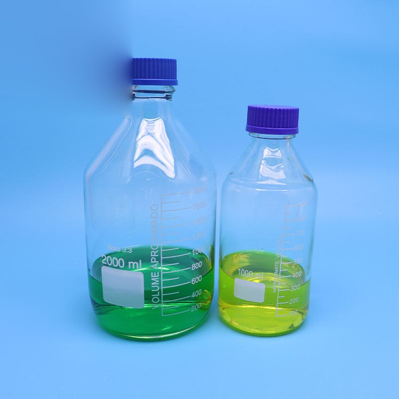 GL45 borosilicate glass reagent/media bottle with blue screw cap