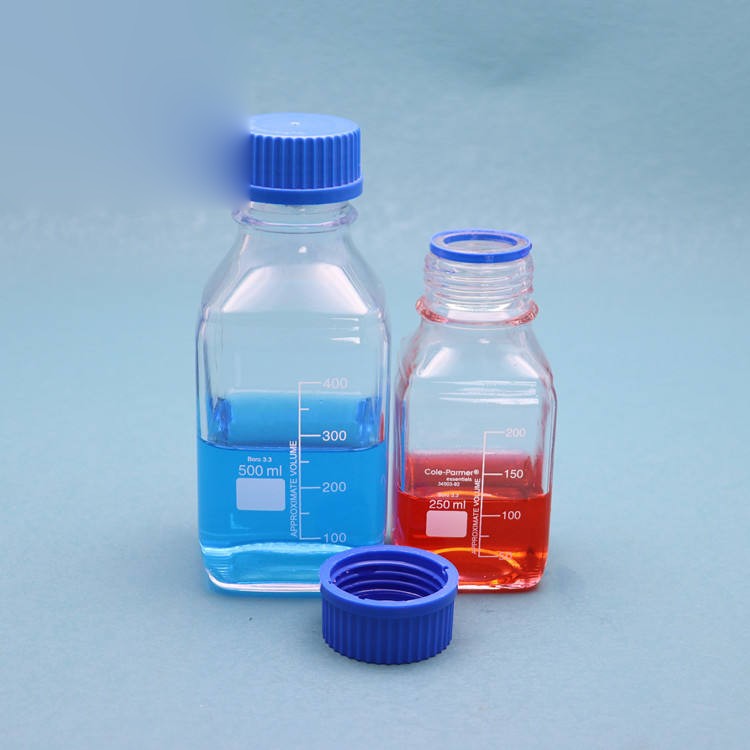 Glass reagent/media storage bottle with blue screw cap