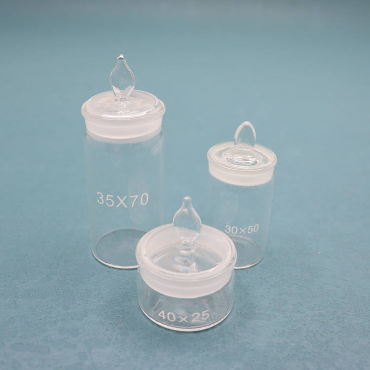 Glass weighing bottle with standard taper joint
