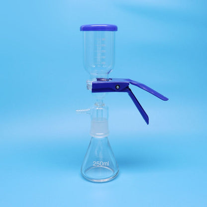 Sand core glass vacuum filtration apparatus