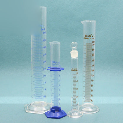 Thick-walled Boro 3.3 glass graduated measuring cylinder with spout and graduation