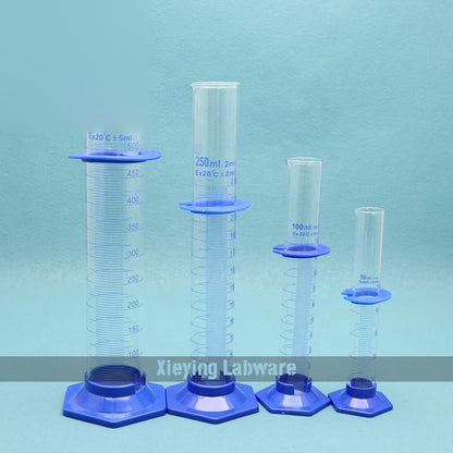 Borosilicate glass measuring cylinder with plastic hexagonal base and bumper guard