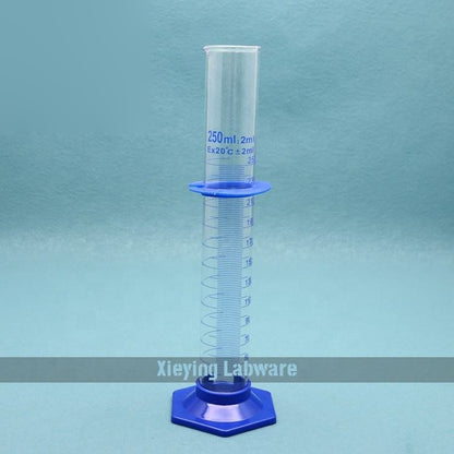Borosilicate glass measuring cylinder with plastic hexagonal base and bumper guard
