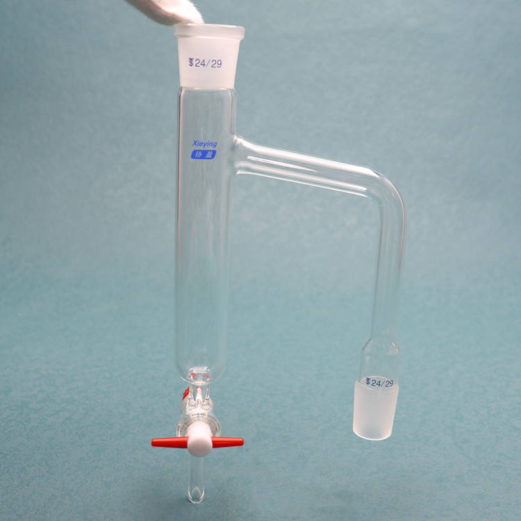 Glass water distributor with PTFE/glass piston stopcock