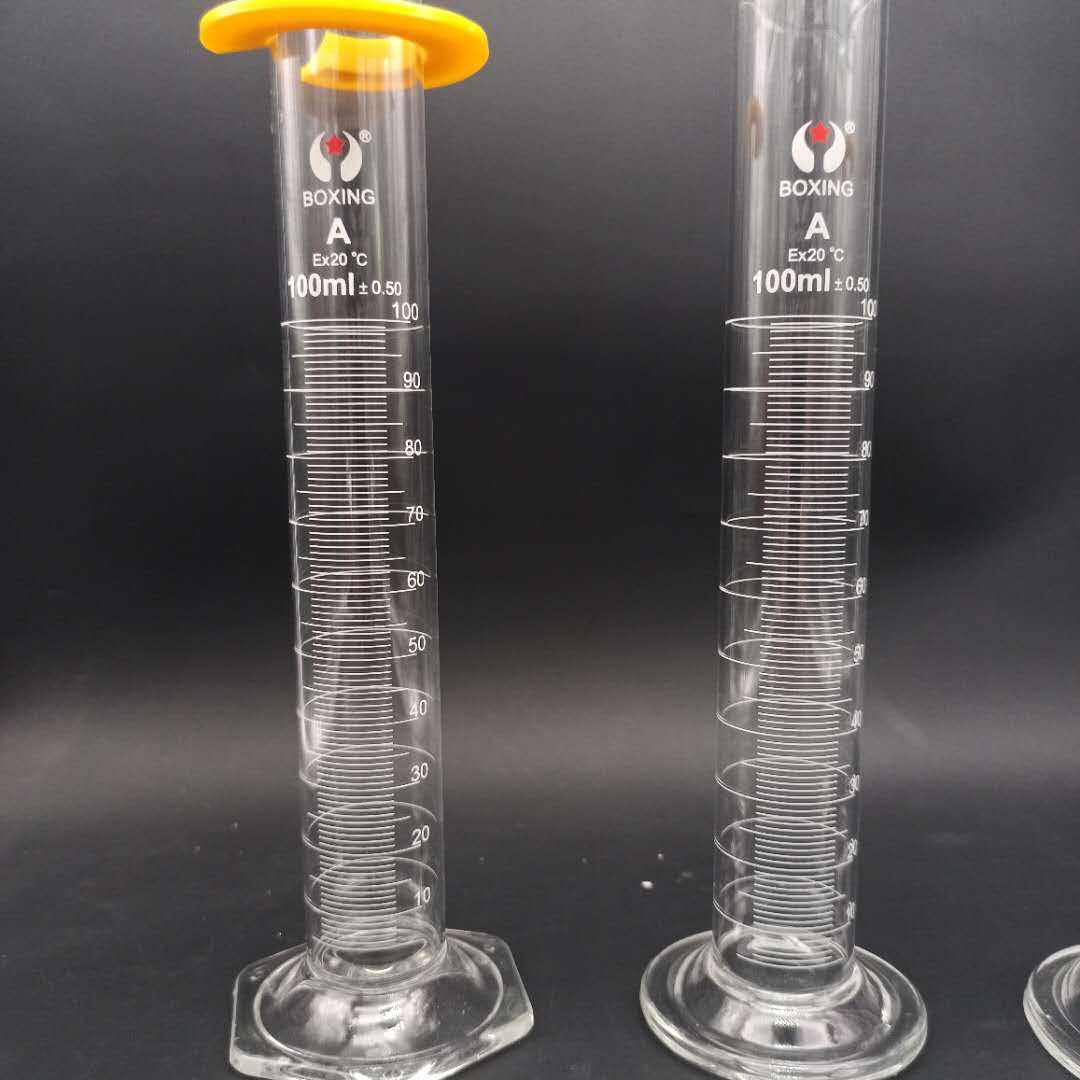 Borosilicate Glass Measuring Cylinder