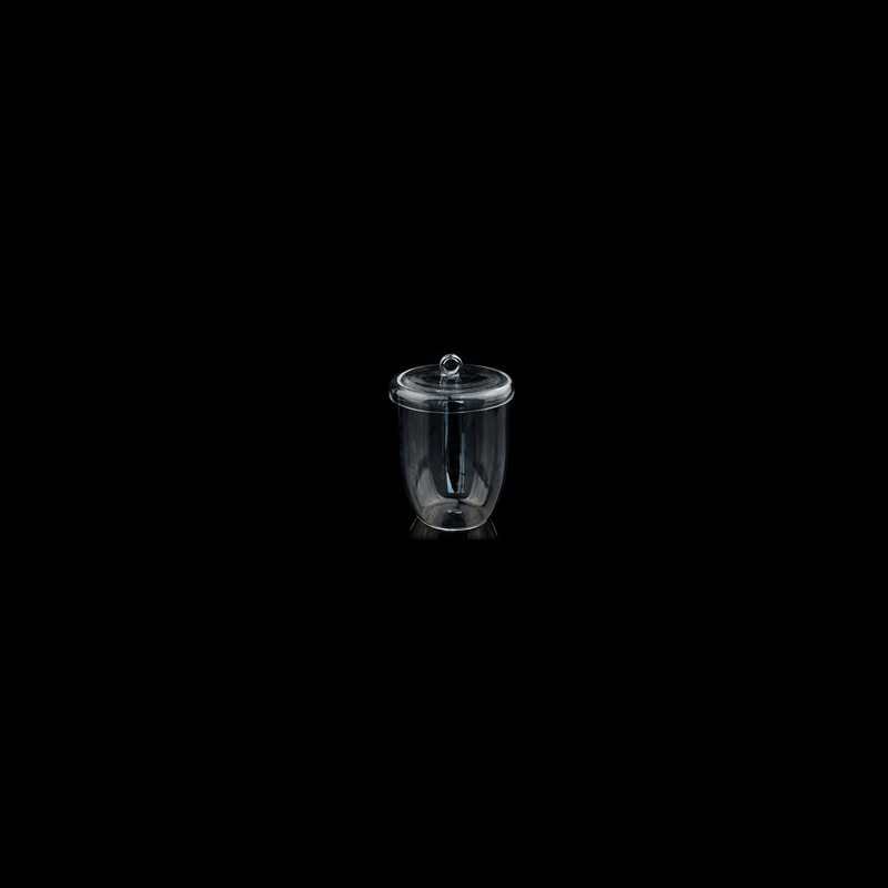 Quartz crucible with lid, capacity 5 to 300 ml
