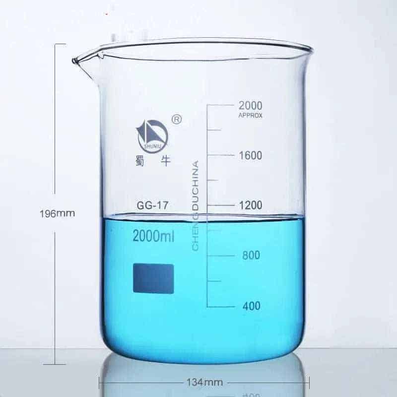 Short Beaker with Spout and Graduations, 25 ml to 10,000 ml