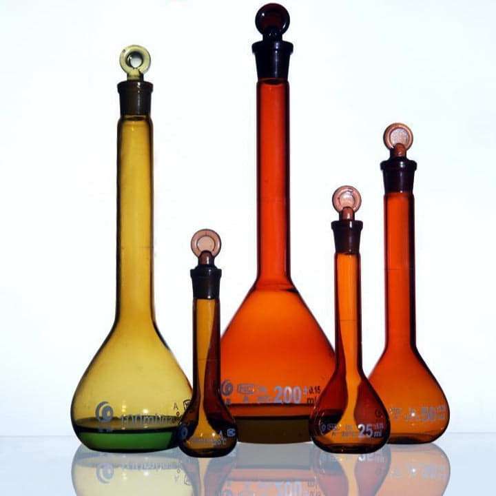 Volumetric flask, Class A, brown glass, 5 ml to 2.000 ml
