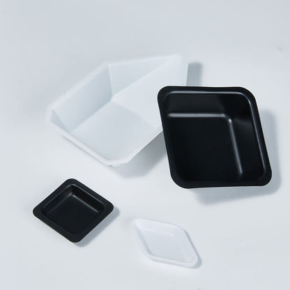 Lab PS Material Weighing Boats Plastic Weighing Tray Low Adsorption Corrosion Resistant Balance