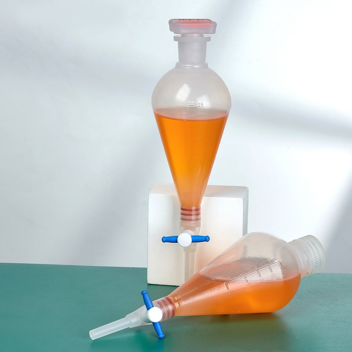 Plastic Funnel 125-1000ml Pear-Shaped PP Separating Funnels