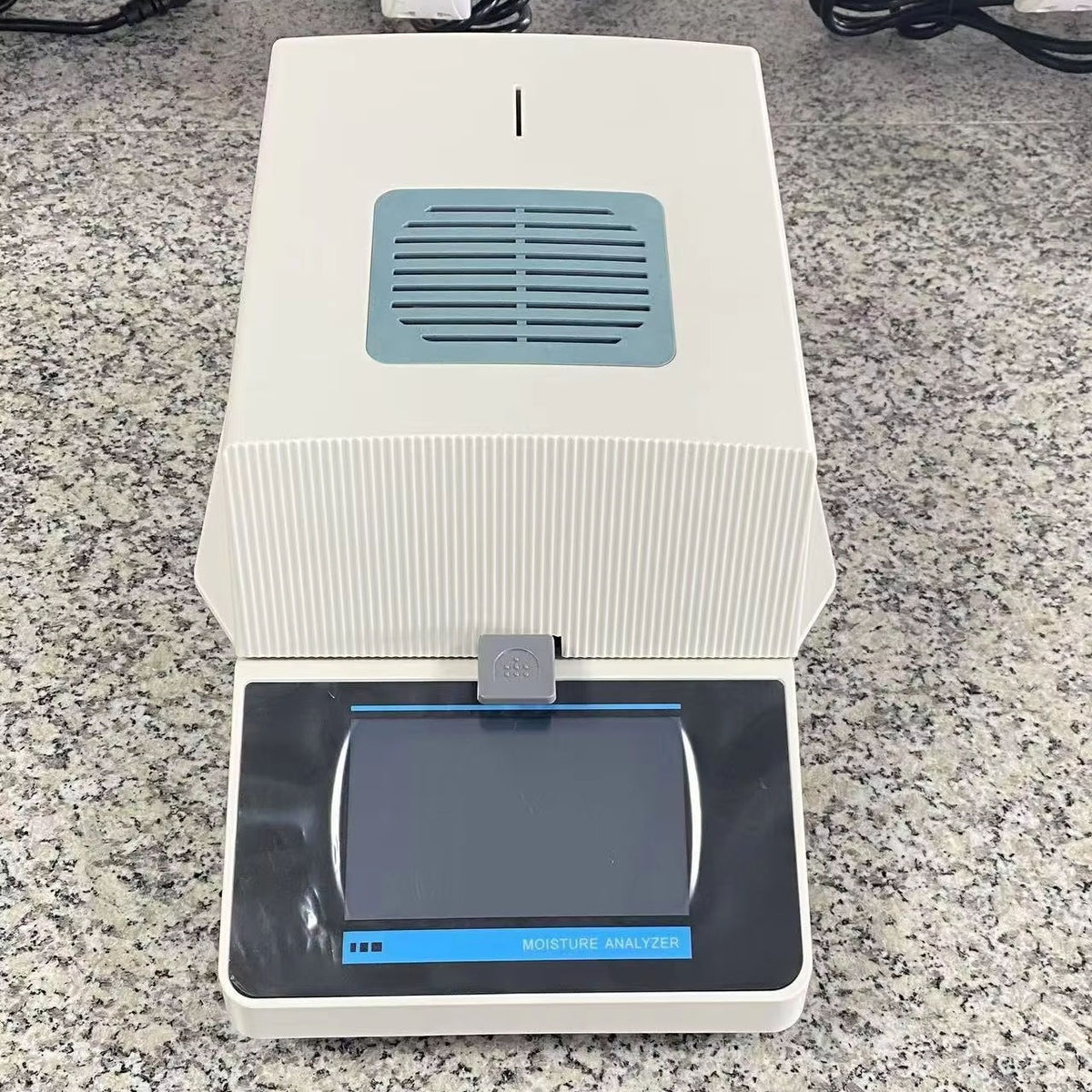 Moisture Analyzer