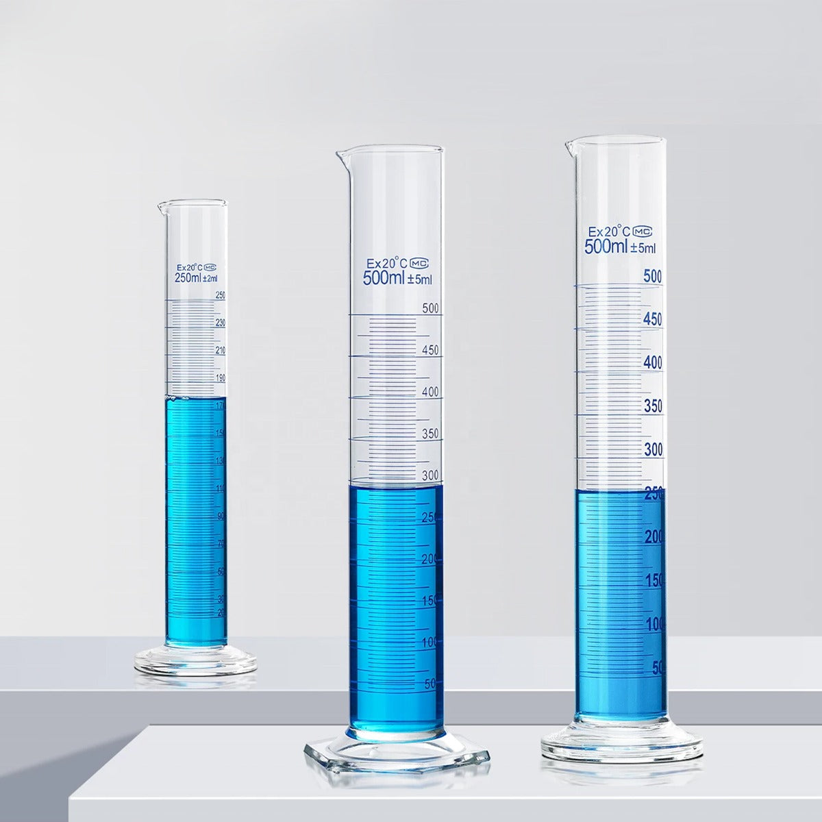 Borosilicate 3.3 Glass Graduated Measuring Cylinder, Hexagonal Base