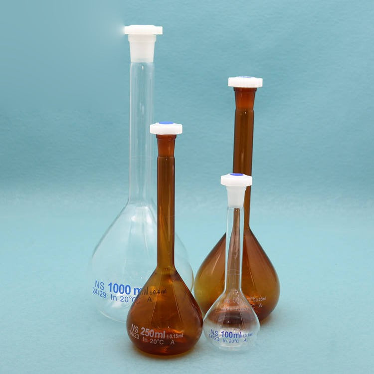 Volumetric flask with plastic stopper