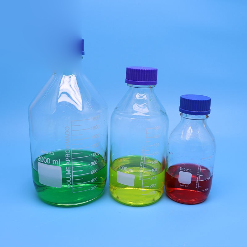 GL45 borosilicate glass reagent/media bottle with blue screw cap