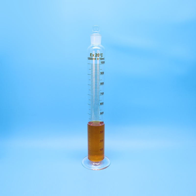 Borosilicate glass graduated measuring cylinder with stopper/plug and circular base