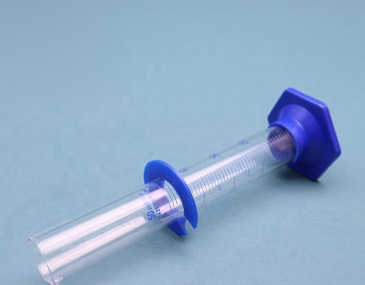 Borosilicate glass measuring cylinder with plastic hexagonal base and bumper guard