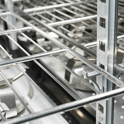 Shaking Incubator with UV Disinfection