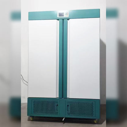 Climate Incubator with Lighting