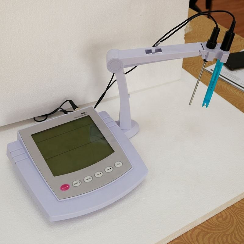 Multiparameter Water Quality Meter